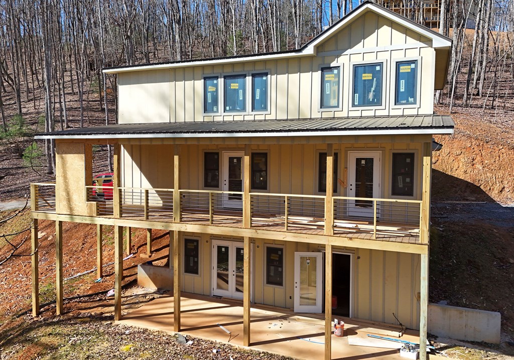 416136 Blue Ridge Residential
