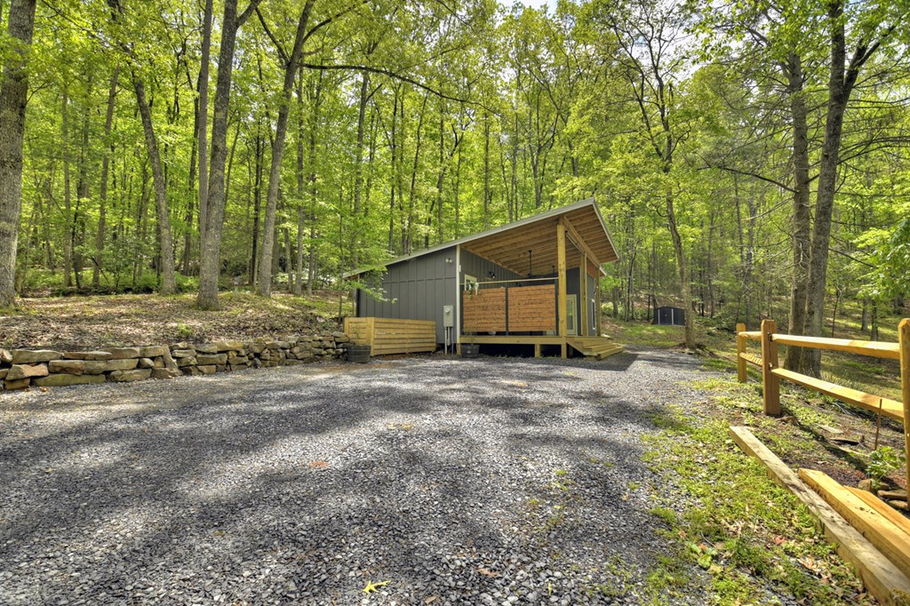 416144 Blue Ridge Residential