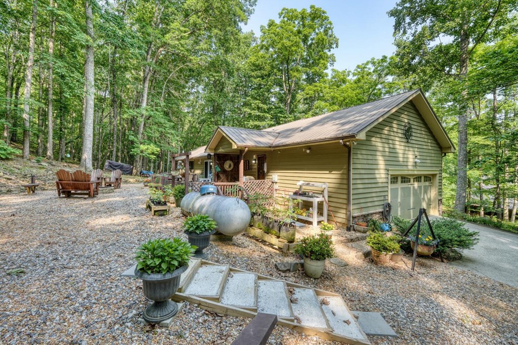 416198 Blairsville Residential