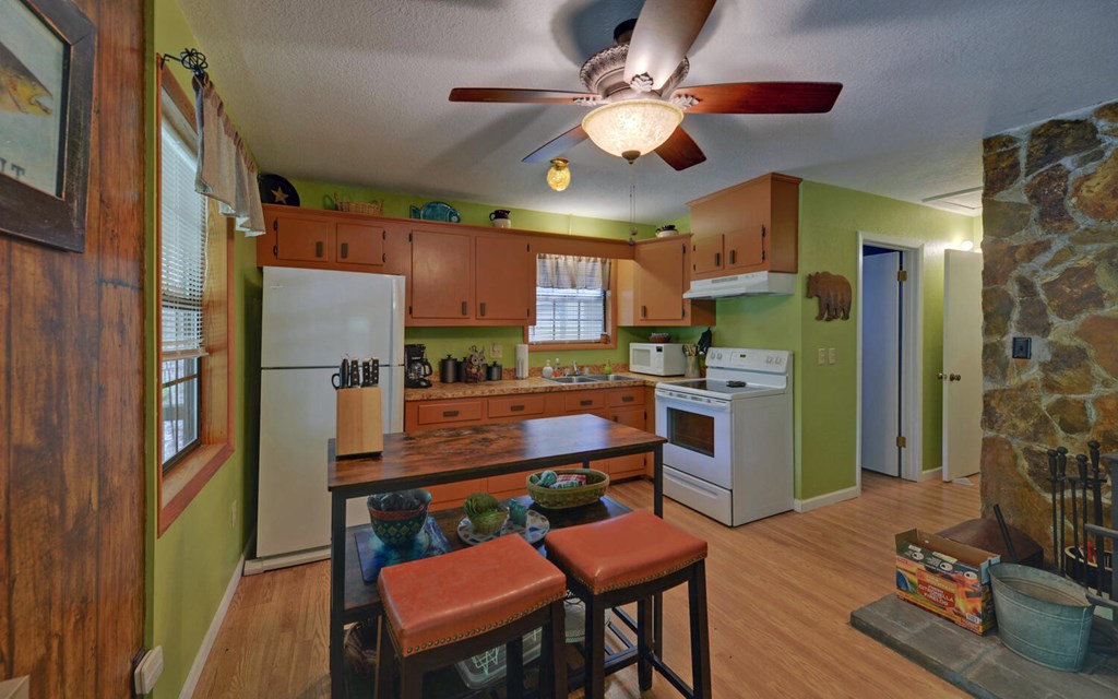 416204 Murphy Residential