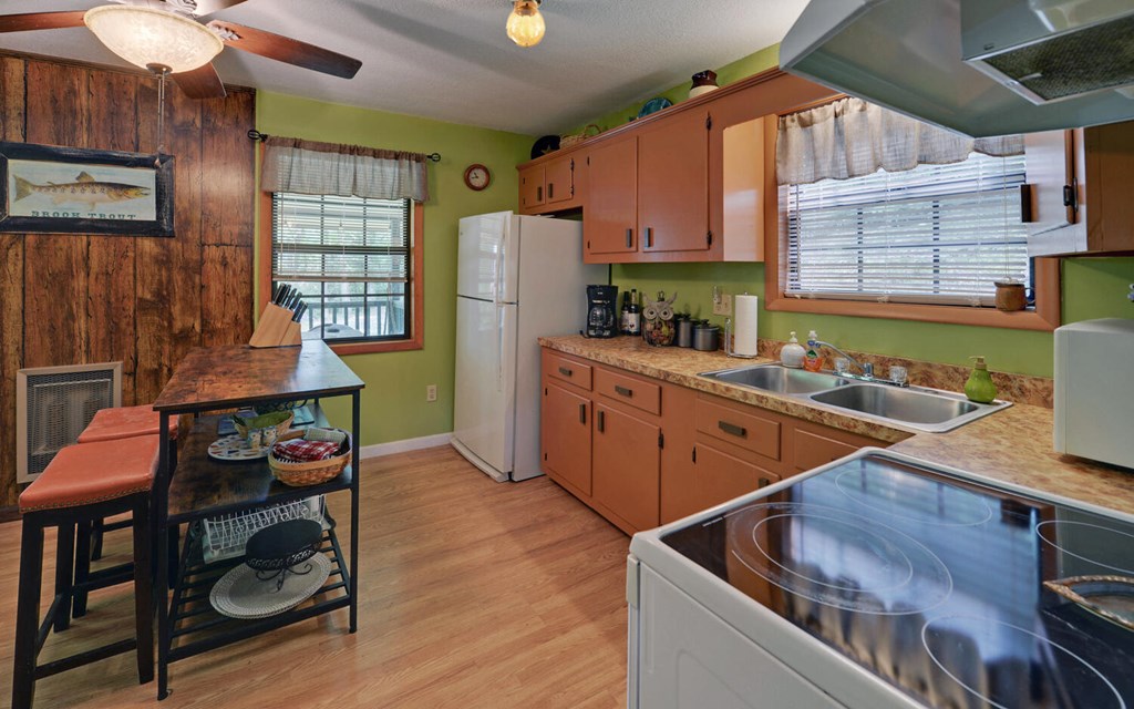 416204 Murphy Residential