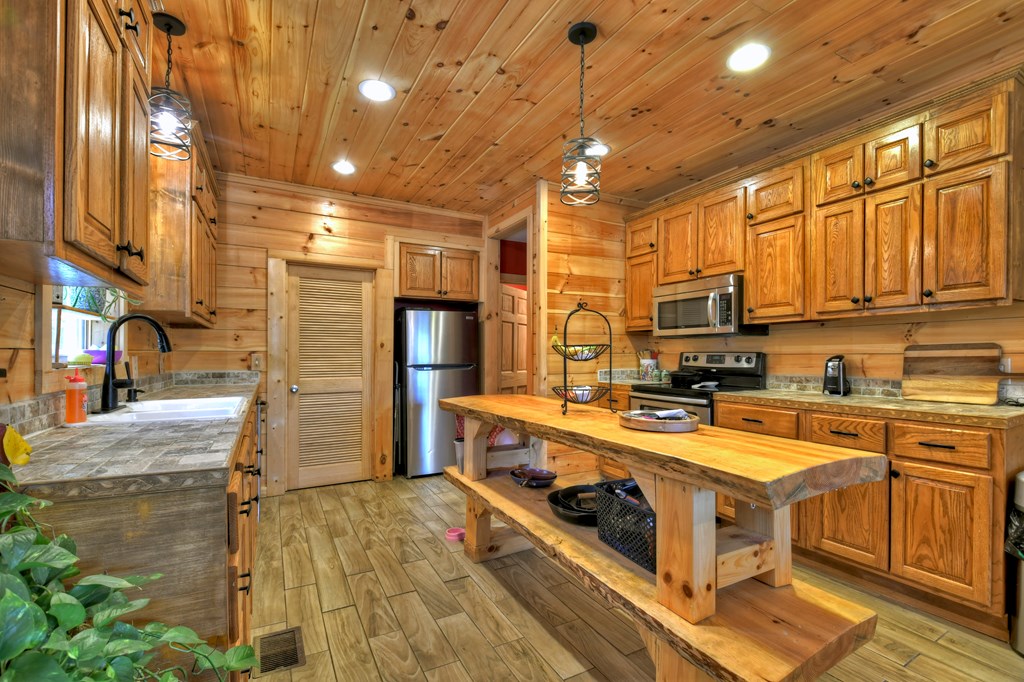 416205 Ellijay Residential