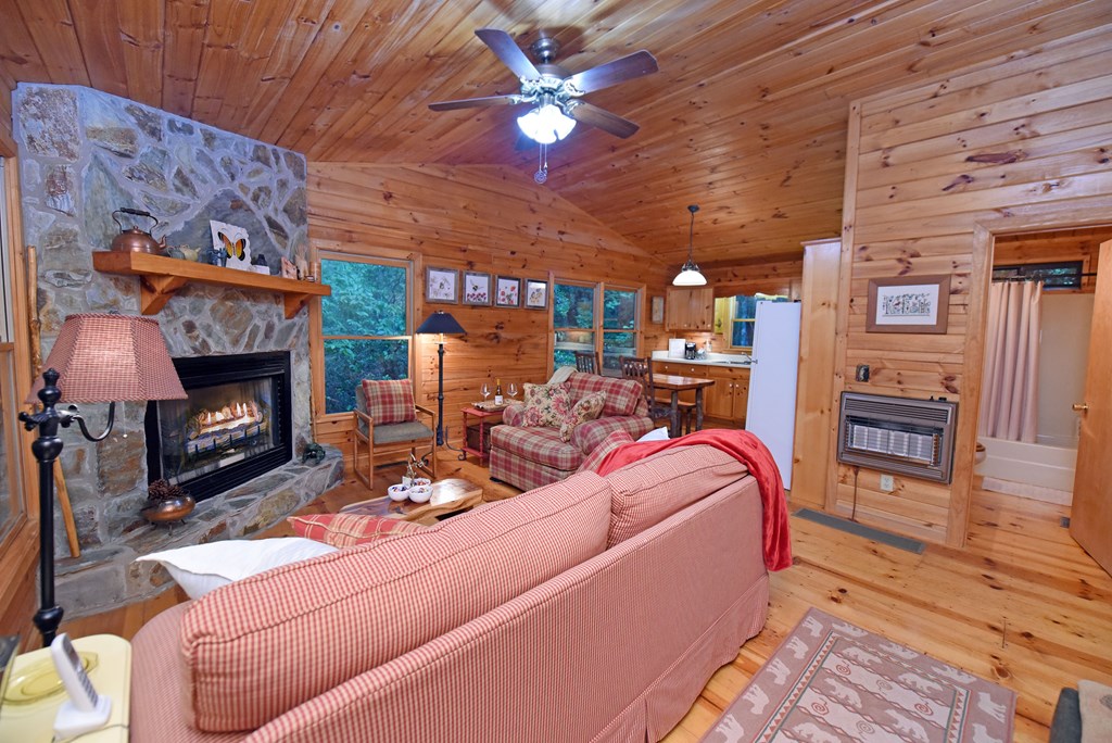 416211 Cherry Log Residential