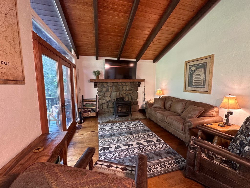 416213 Blue Ridge Residential