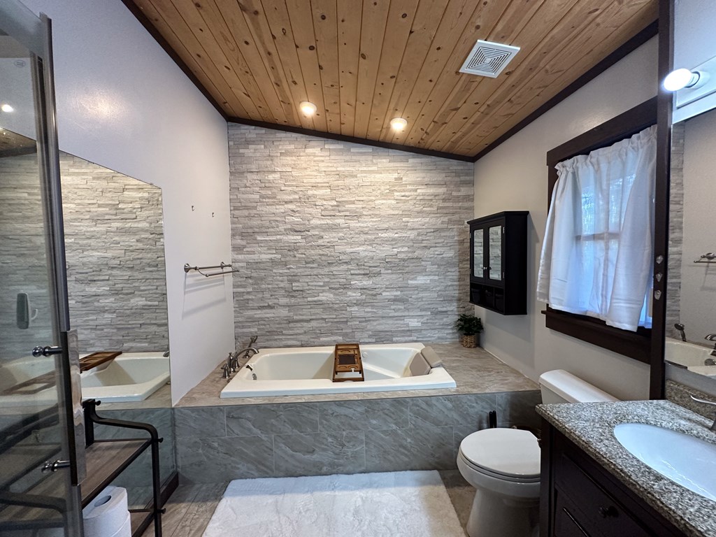 416213 Blue Ridge Residential