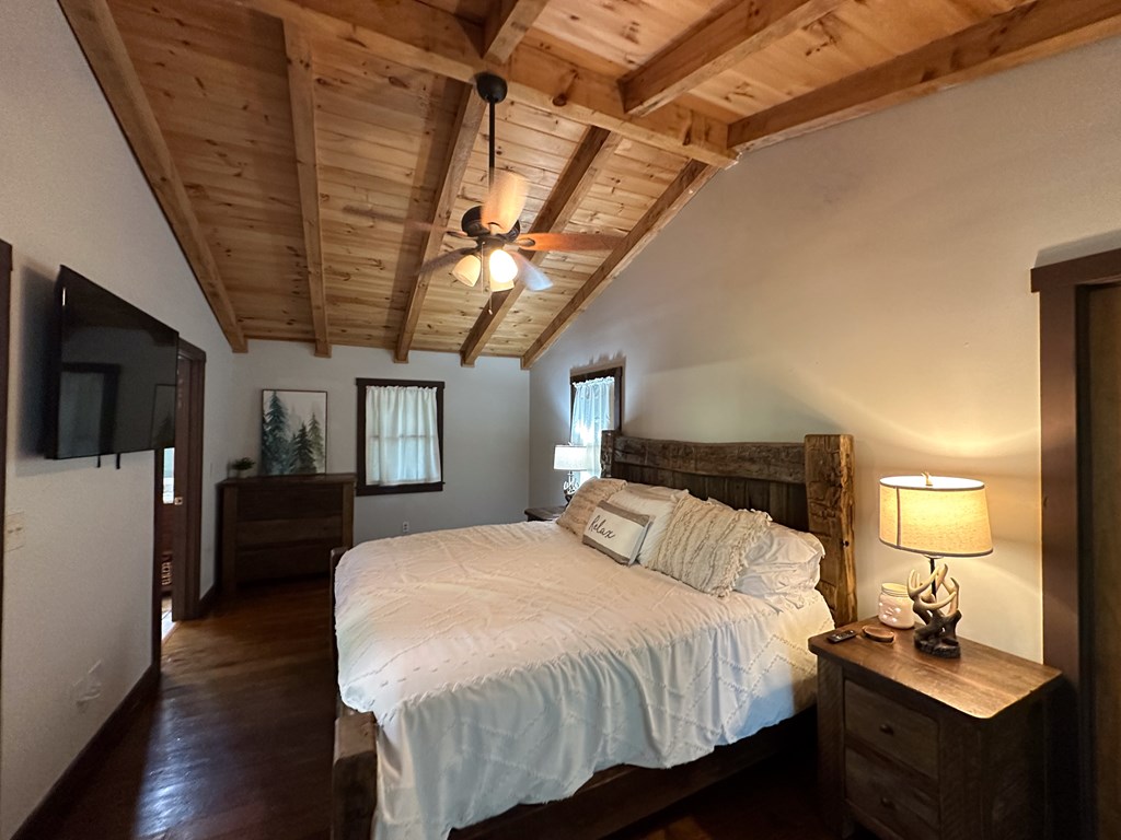 416213 Blue Ridge Residential