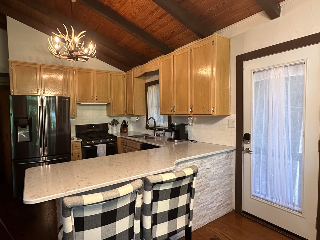 416213 Blue Ridge Residential