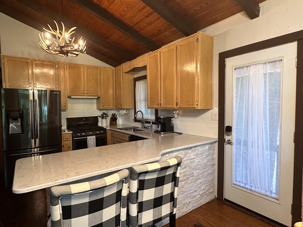 416213 Blue Ridge Residential