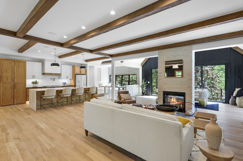 416223 Blue Ridge Residential