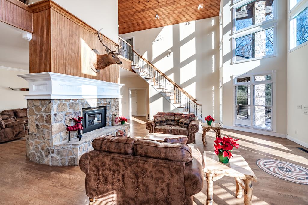 416225 Dahlonega Residential