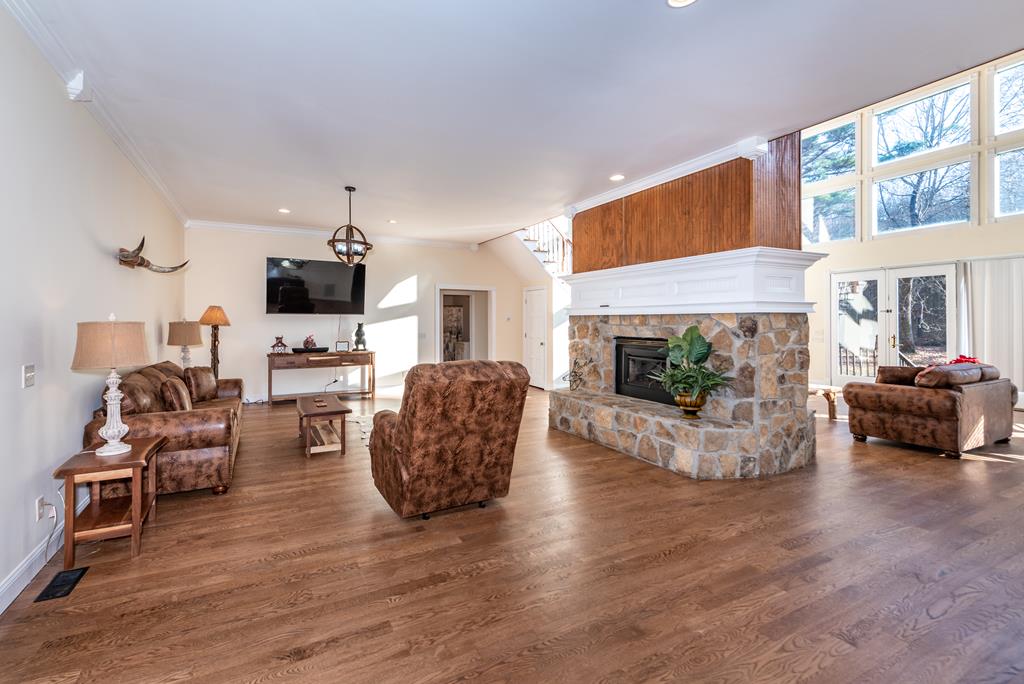 416225 Dahlonega Residential