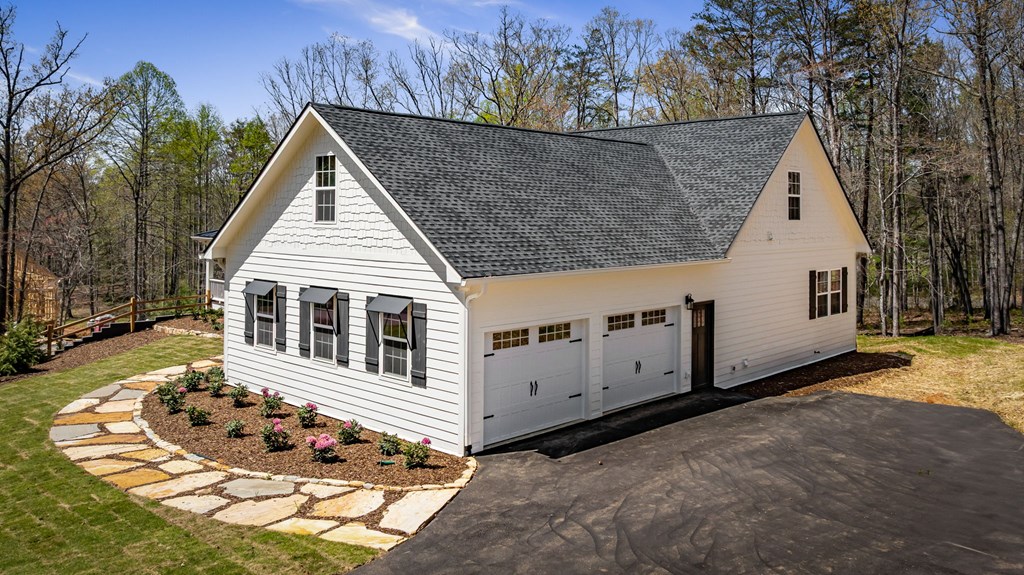 416226 Morganton Residential