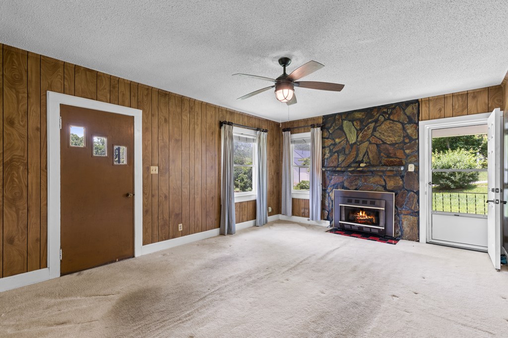 416229 Blue Ridge Residential