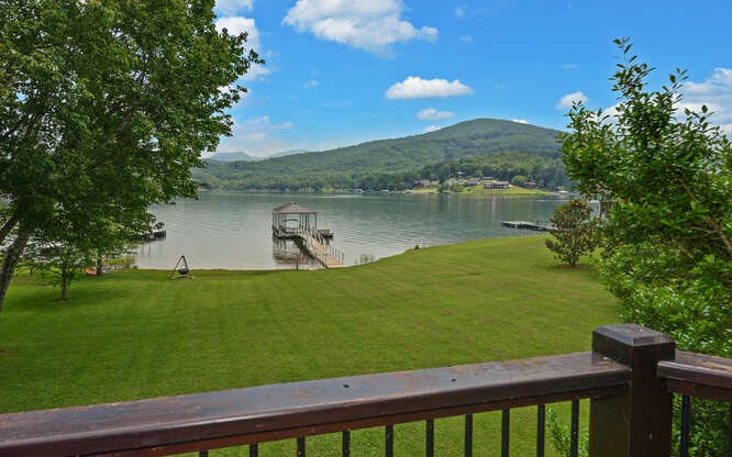 416233 Hiawassee Residential
