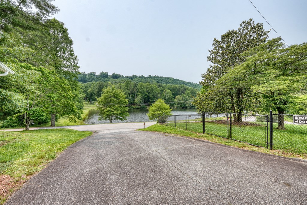 416234 Blairsville Residential