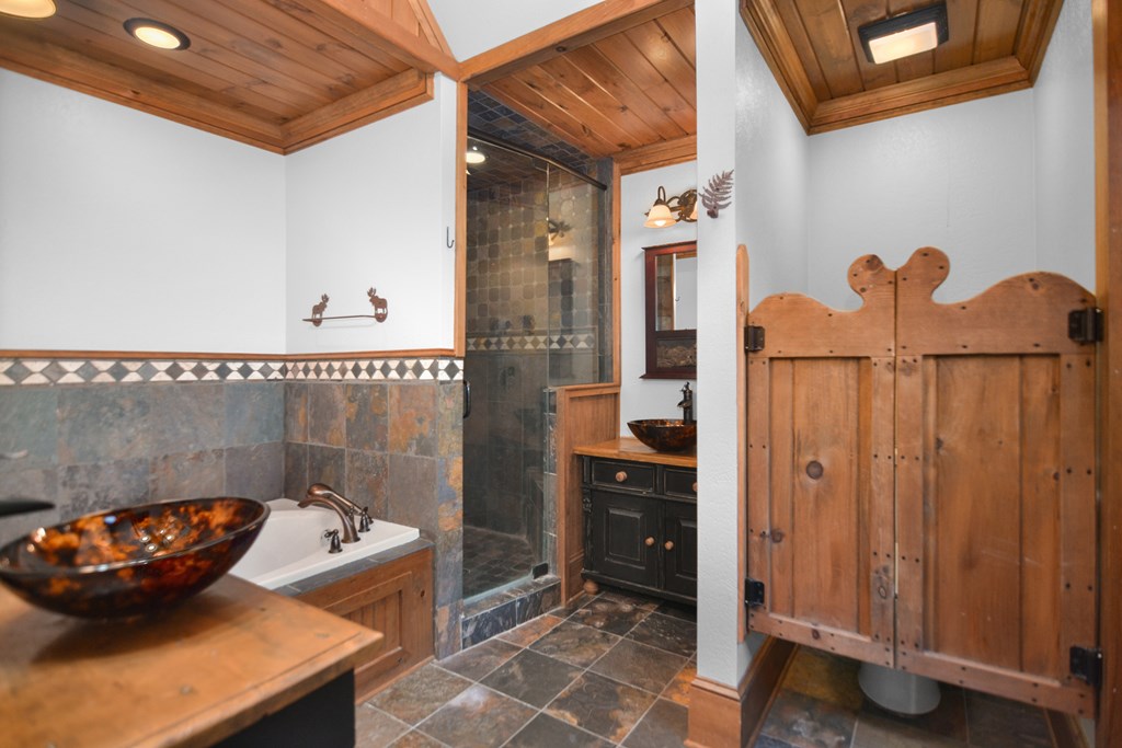 416239 Morganton Residential