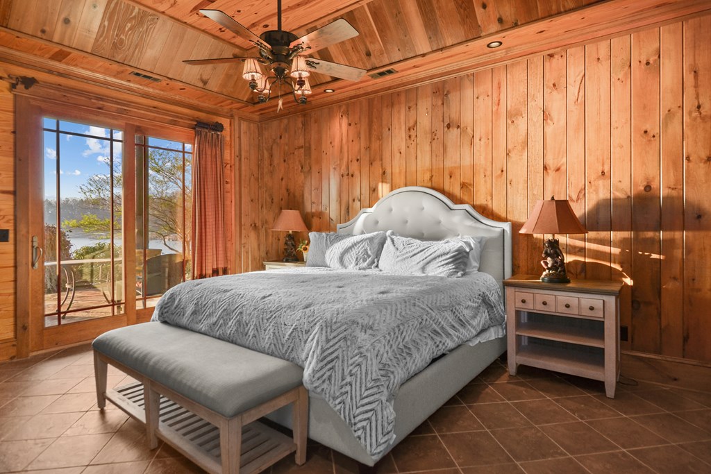 416239 Morganton Residential