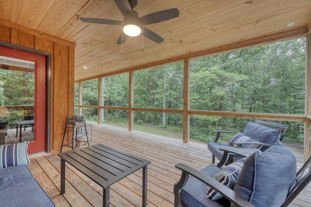 416250 Hiawassee Residential