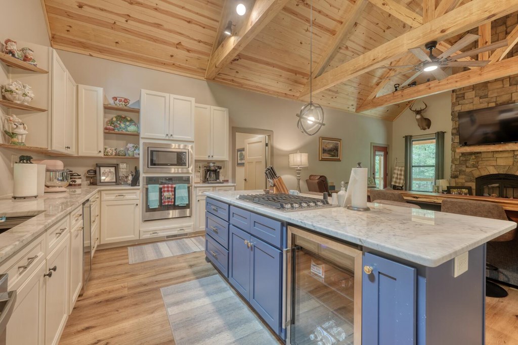 416250 Hiawassee Residential