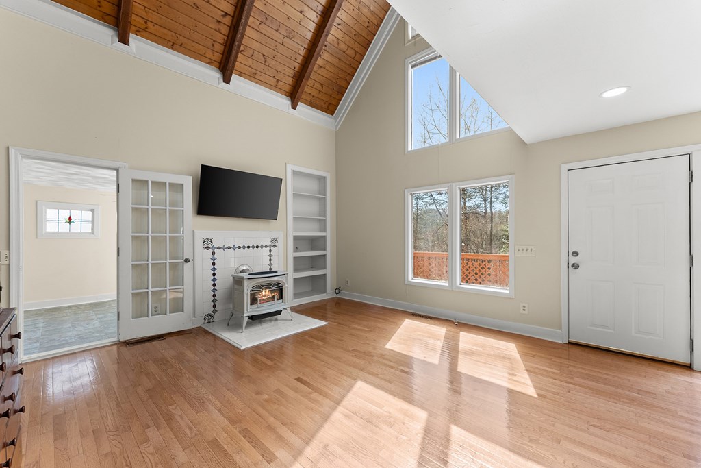 416253 Cleveland Residential