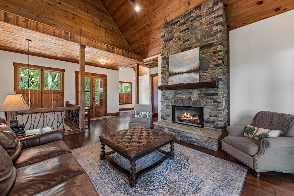 416256 Ellijay Residential