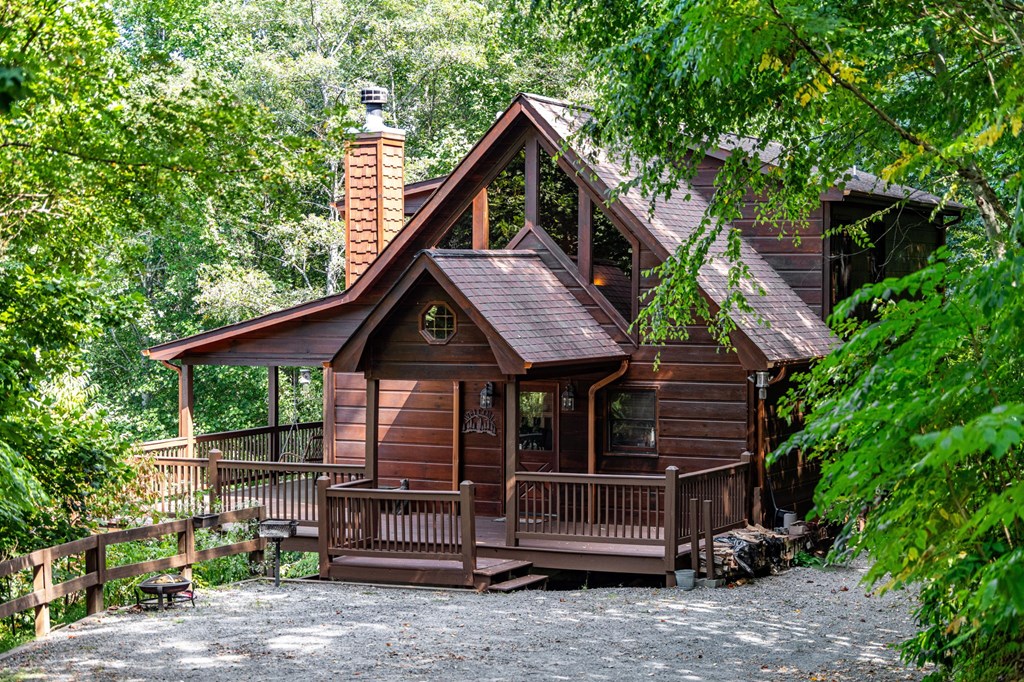 416261 Mineral Bluff Residential