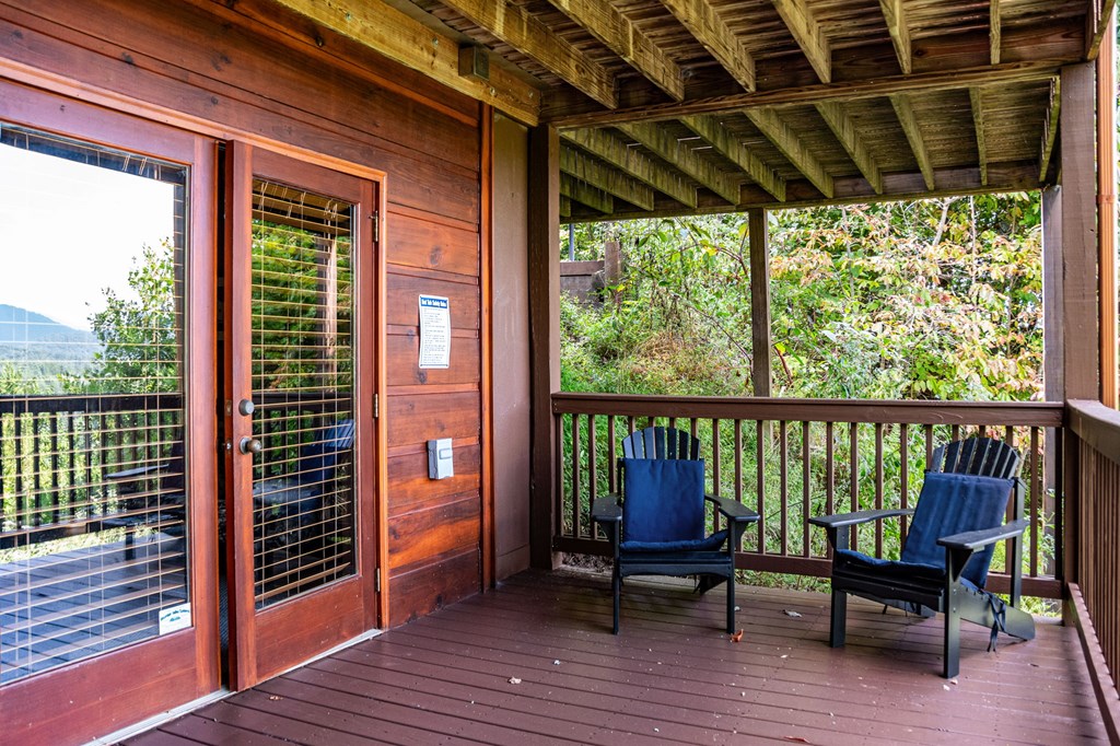 416261 Mineral Bluff Residential