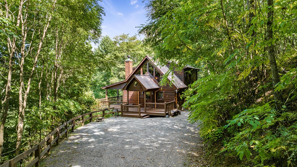 416261 Mineral Bluff Residential