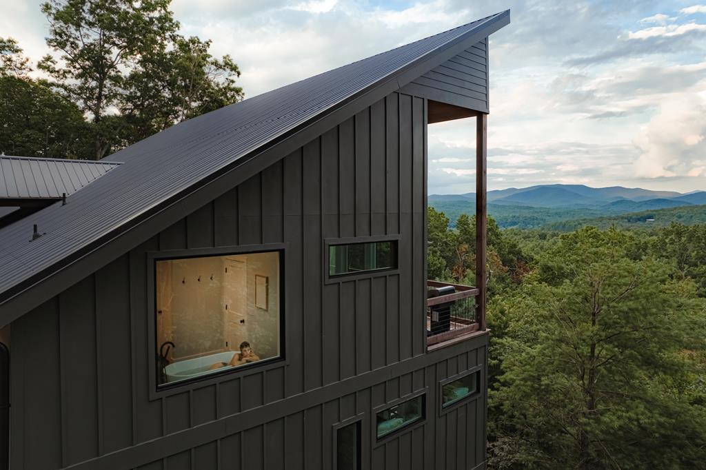 416266 Blue Ridge Residential