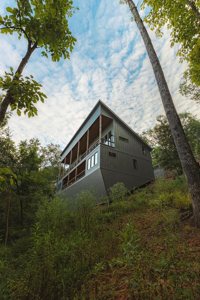 416266 Blue Ridge Residential