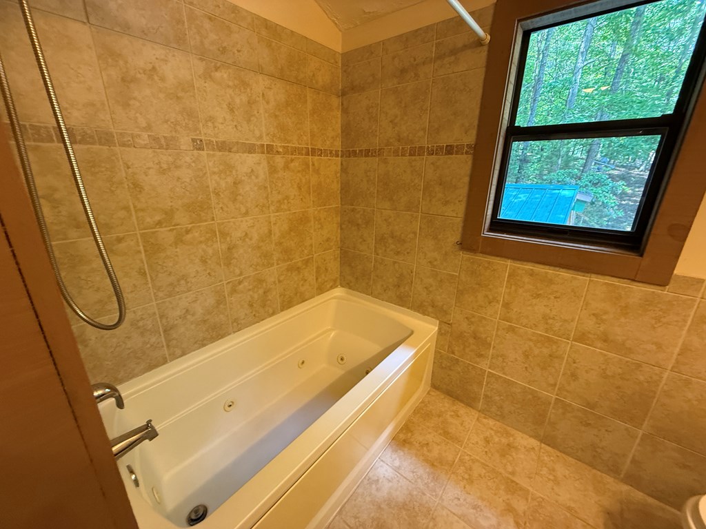 416273 Blairsville Residential