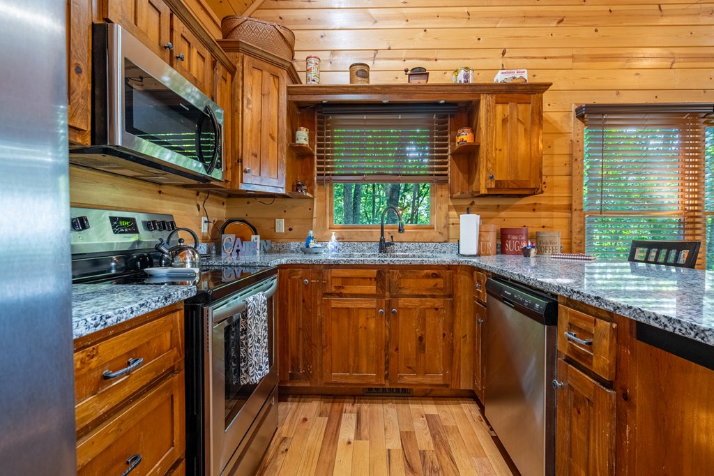 416278 Blue Ridge Residential