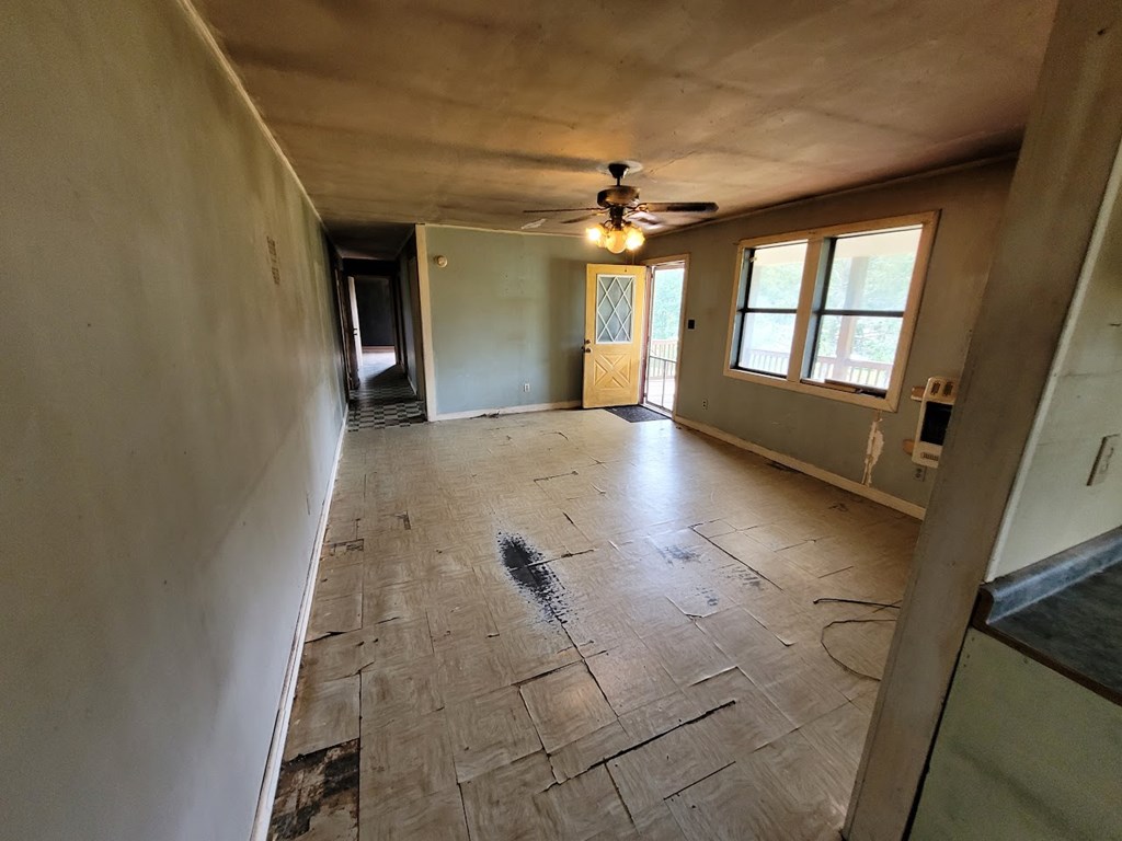 416285 Farner Residential