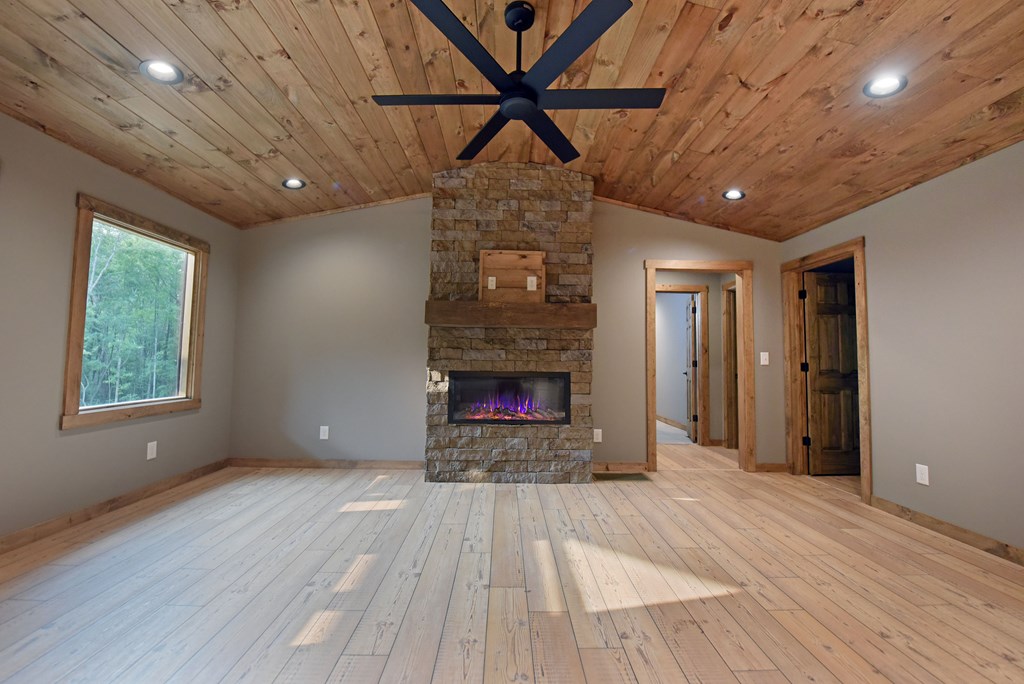 416287 Epworth Residential