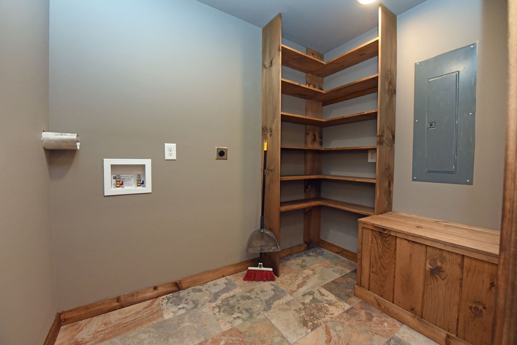 416287 Epworth Residential