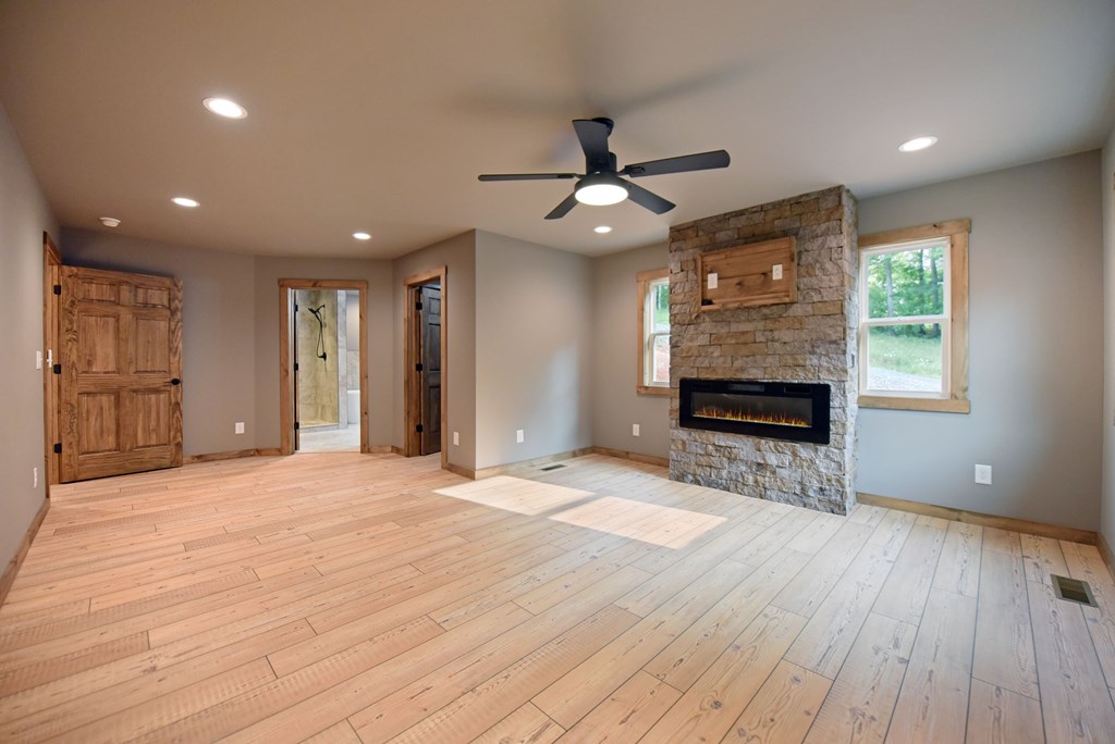 416287 Epworth Residential