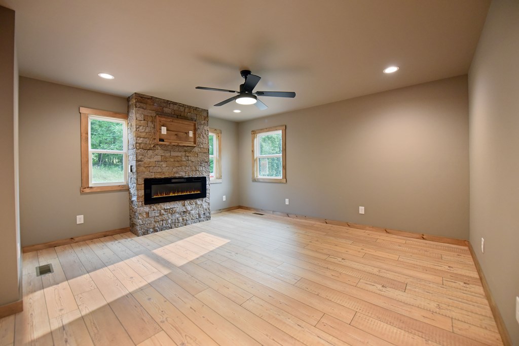 416287 Epworth Residential