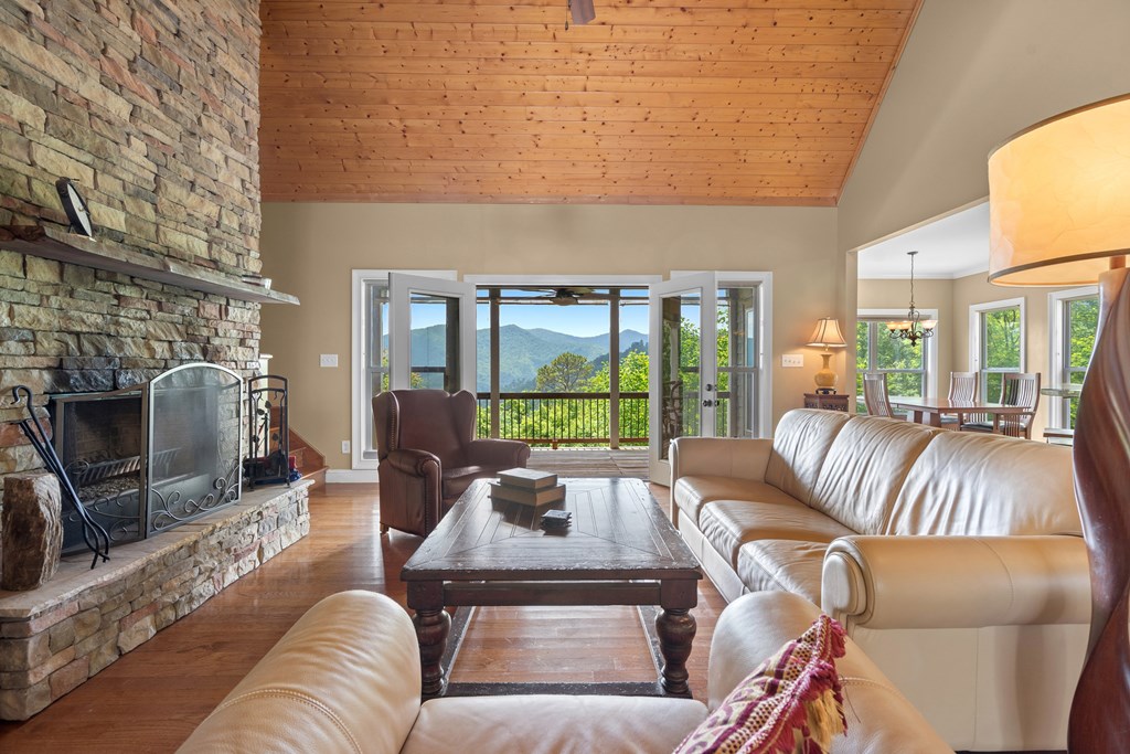 416296 Dillard Residential