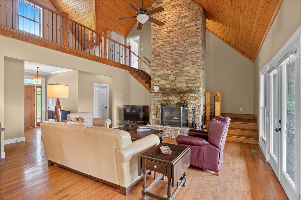 416296 Dillard Residential