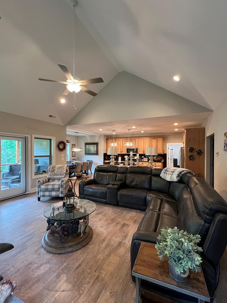 416303 Morganton Residential
