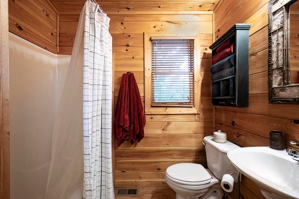 416304 Blue Ridge Residential