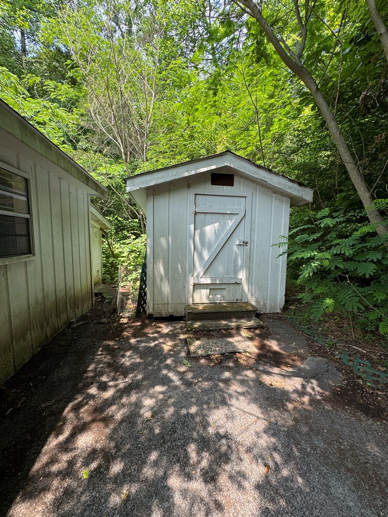 416305 Murphy Residential
