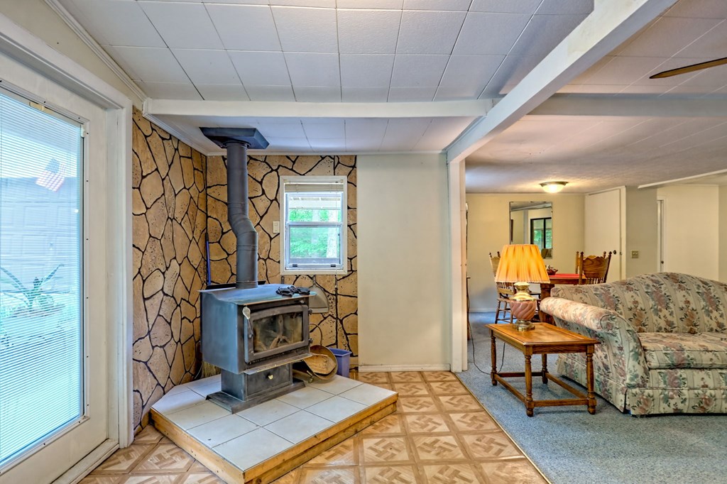 416311 Hiawassee Residential