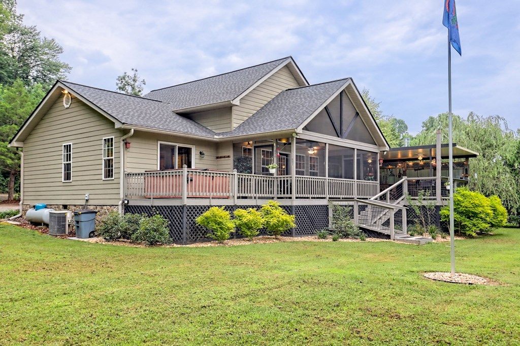 416318 Hiawassee Residential