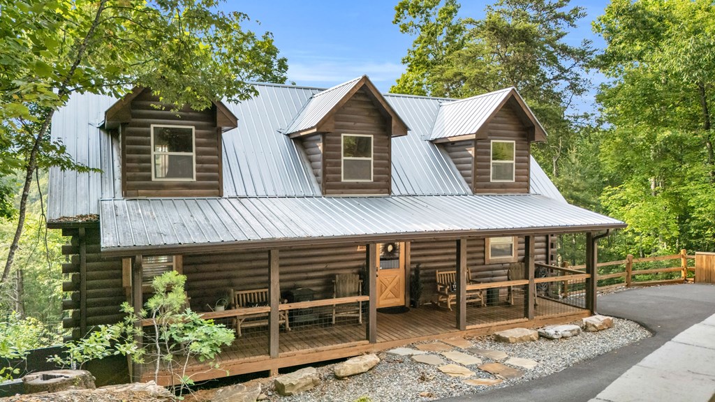 416326 Morganton Residential