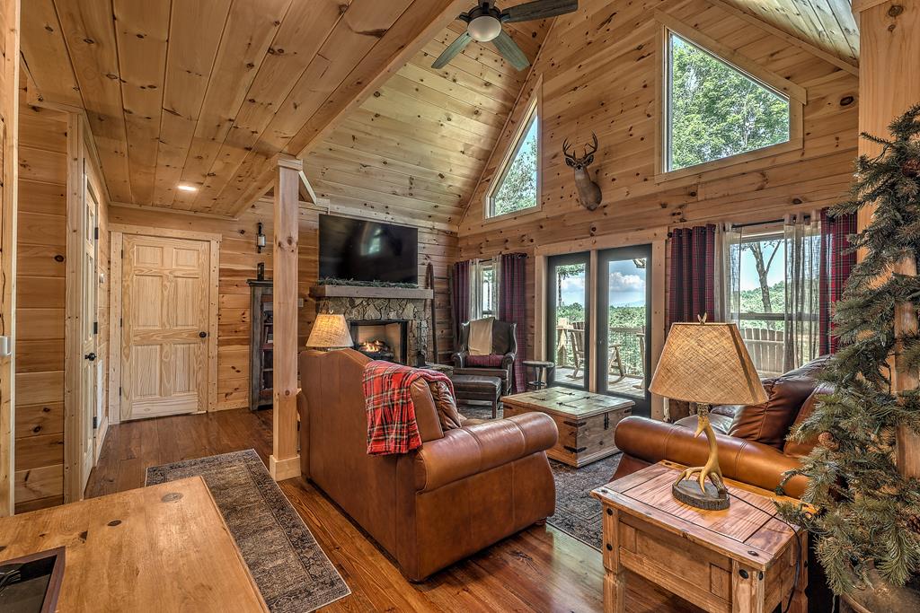 416326 Morganton Residential