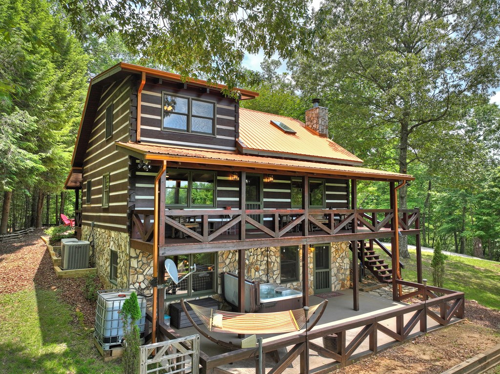 416336 Blue Ridge Residential