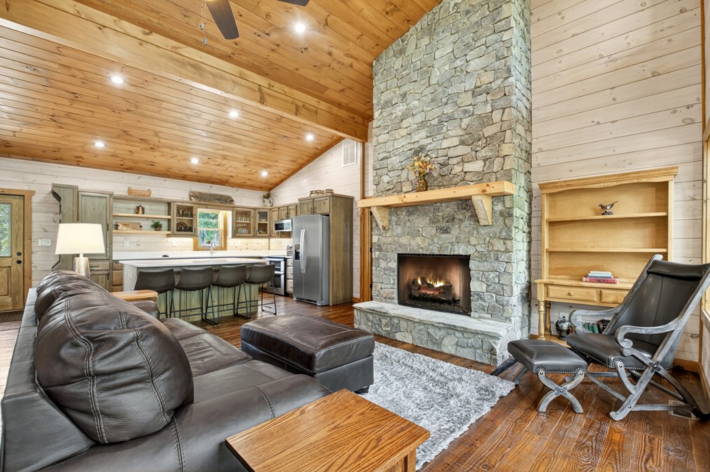 416339 Morganton Residential