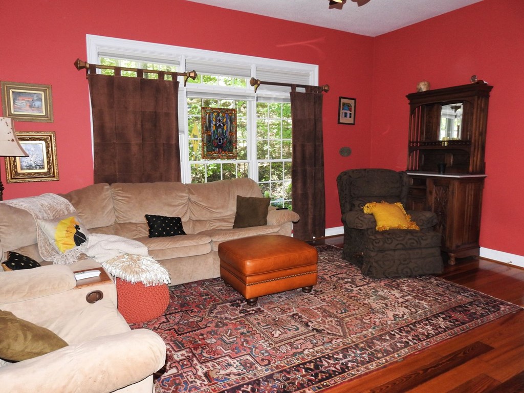 416346 Blue Ridge Residential