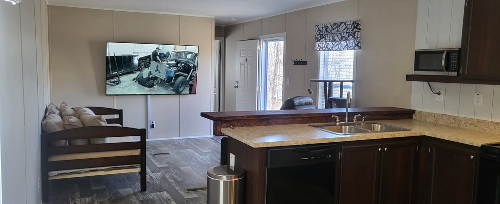 416351 Suches Residential
